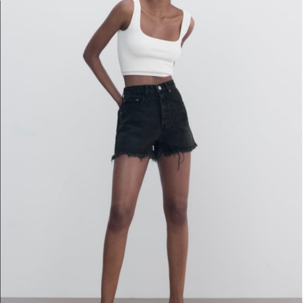 Black High Rise Zara Jean Shorts Size 6